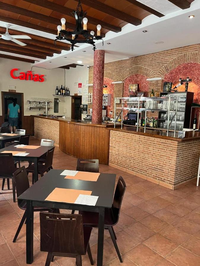 Hostal Restaurante Andra Rio Madera Esterno foto