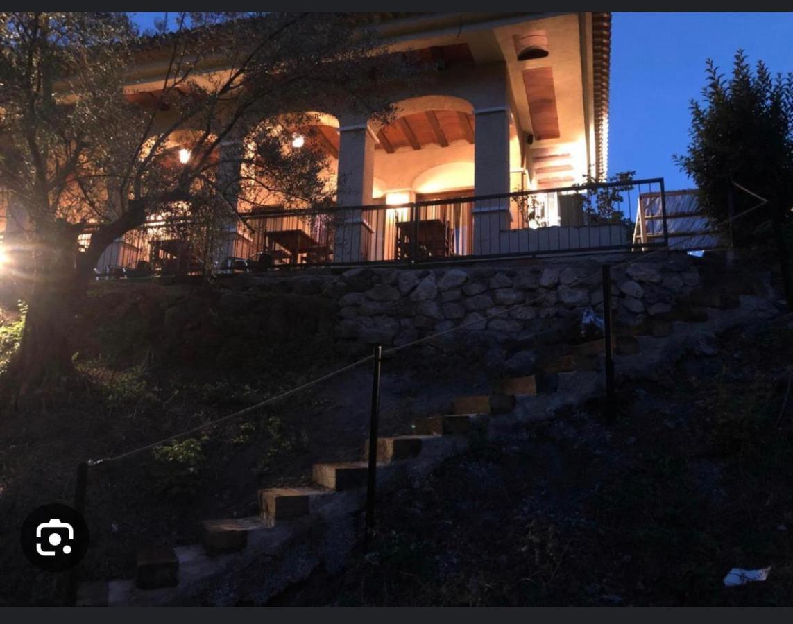 Hostal Restaurante Andra Rio Madera Esterno foto